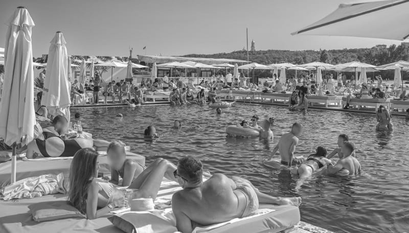 Ukraine/Kiev : le club « bling » des espions occidentaux